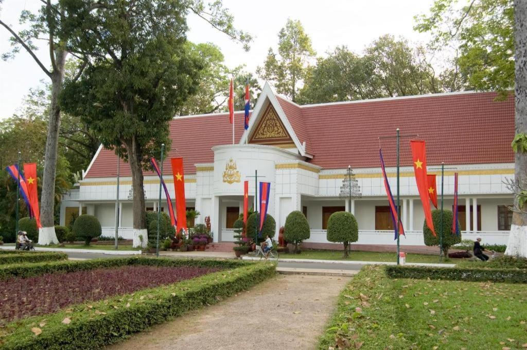 Damnak Soksan Hotel Сием Реап Екстериор снимка